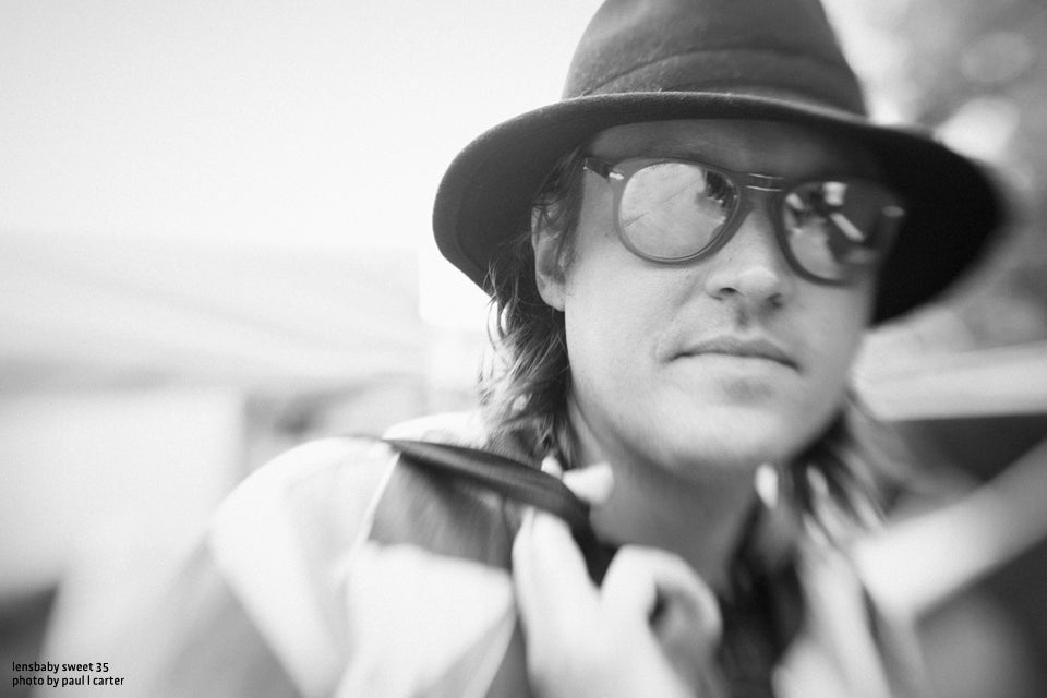 lensbaby.liveposer Pro Sweet 35 Win Butler II concert photography Paul Carter